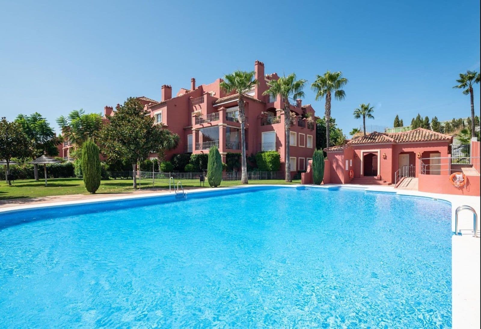 Penthouse in Monte Halcones, Benahavís