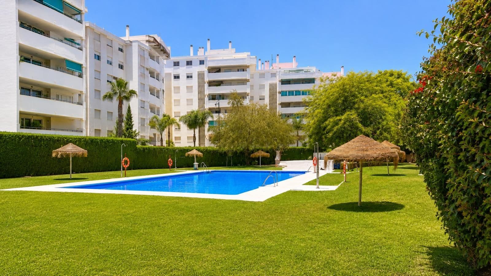 Middle Floor Apartment in Fuengirola, Fuengirola