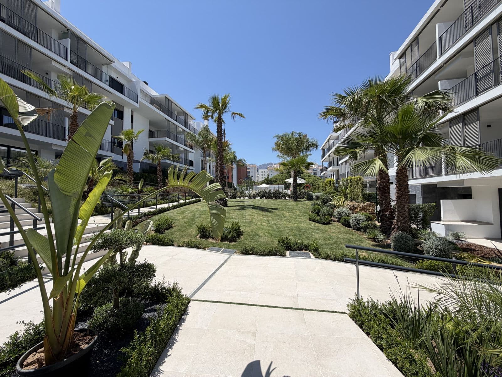 Middle Floor Apartment in Estepona, Estepona
