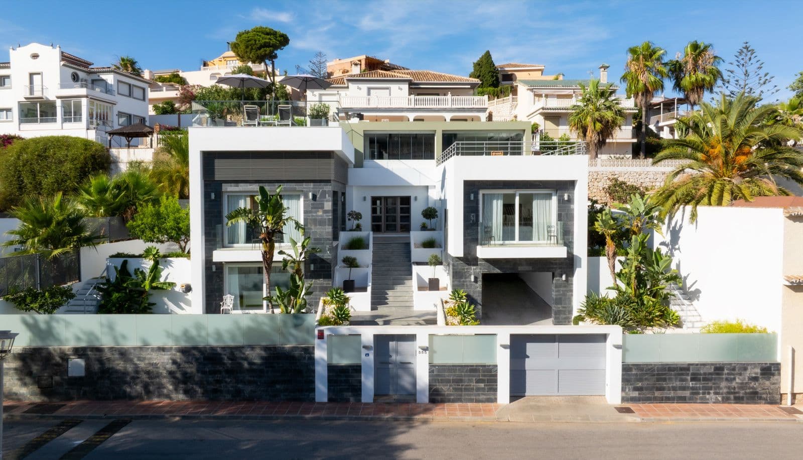 Detached Villa in Torrenueva, Mijas