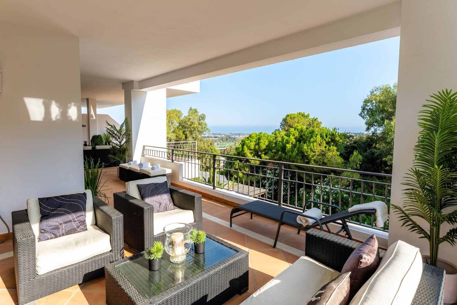 Middle Floor Apartment in La Quinta, Benahavís