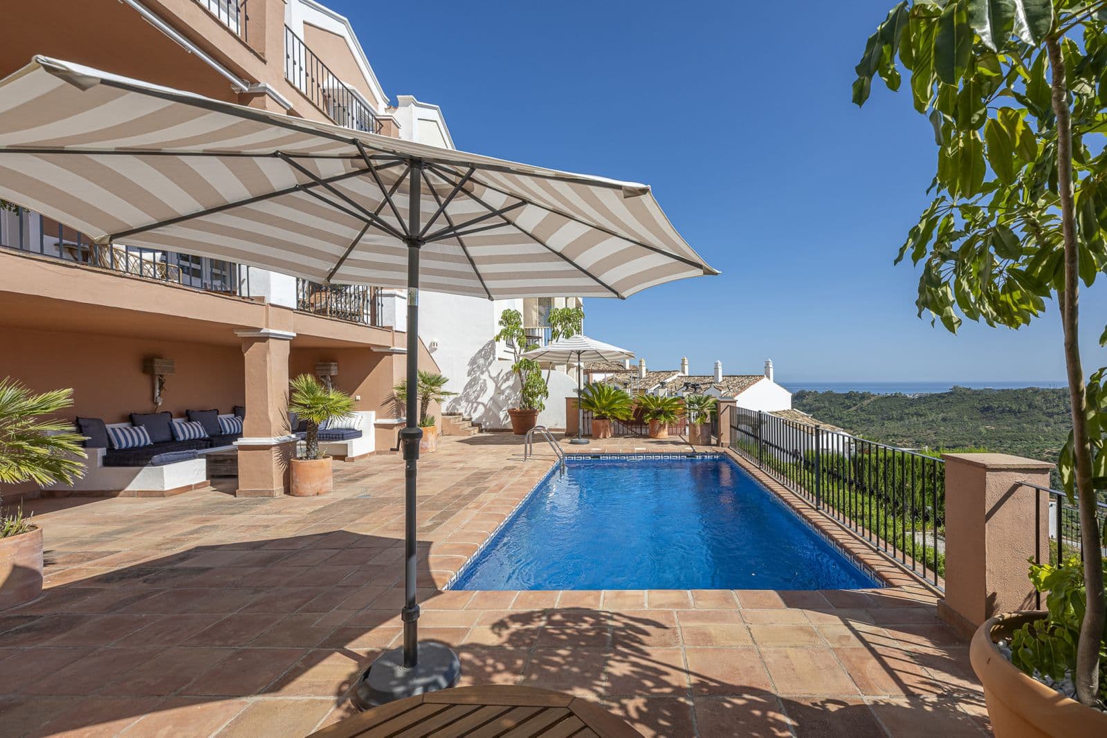 Detached Villa in Benahavís, Benahavís
