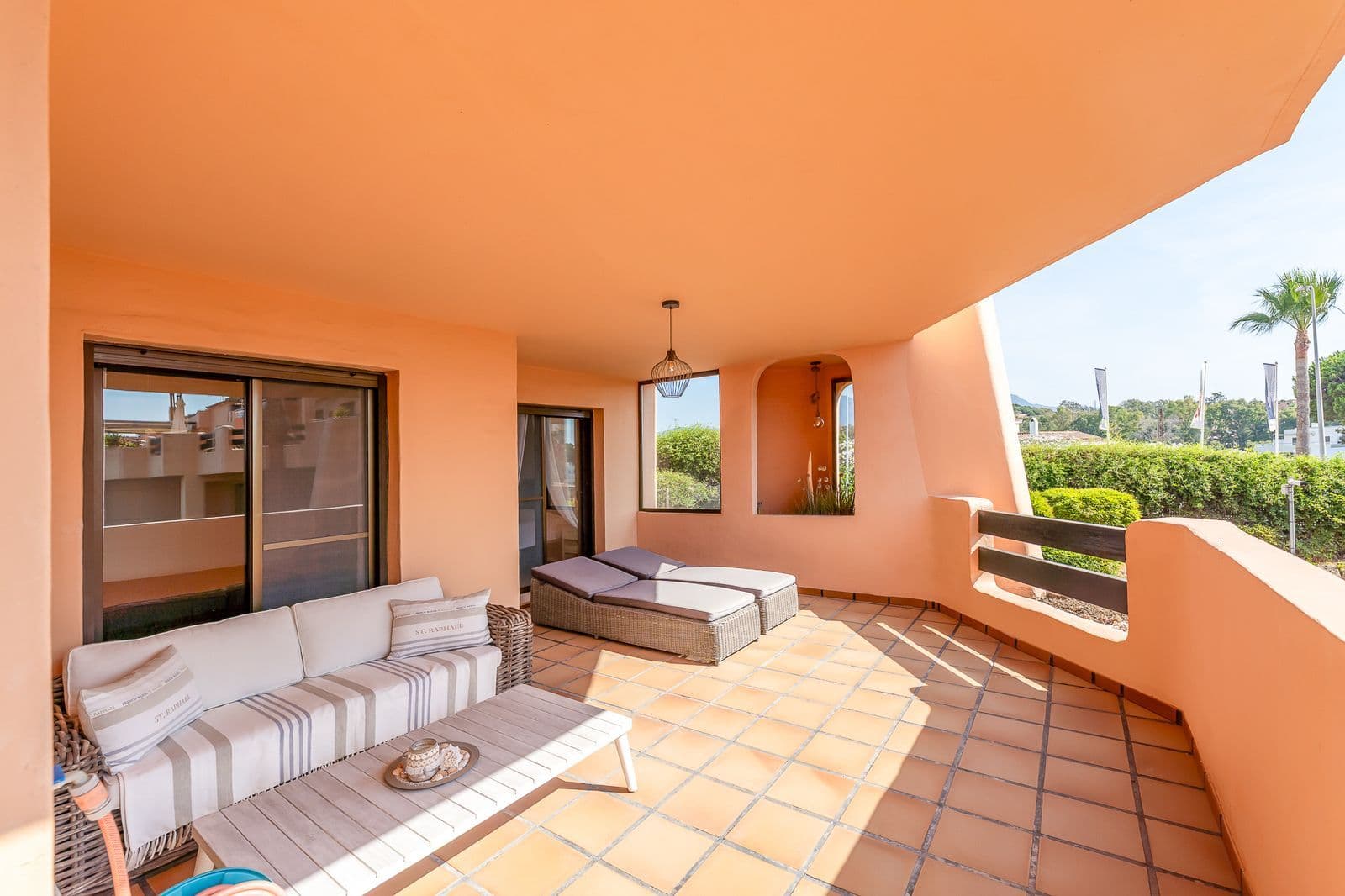 Ground Floor Apartment in Doña Julia, Casares