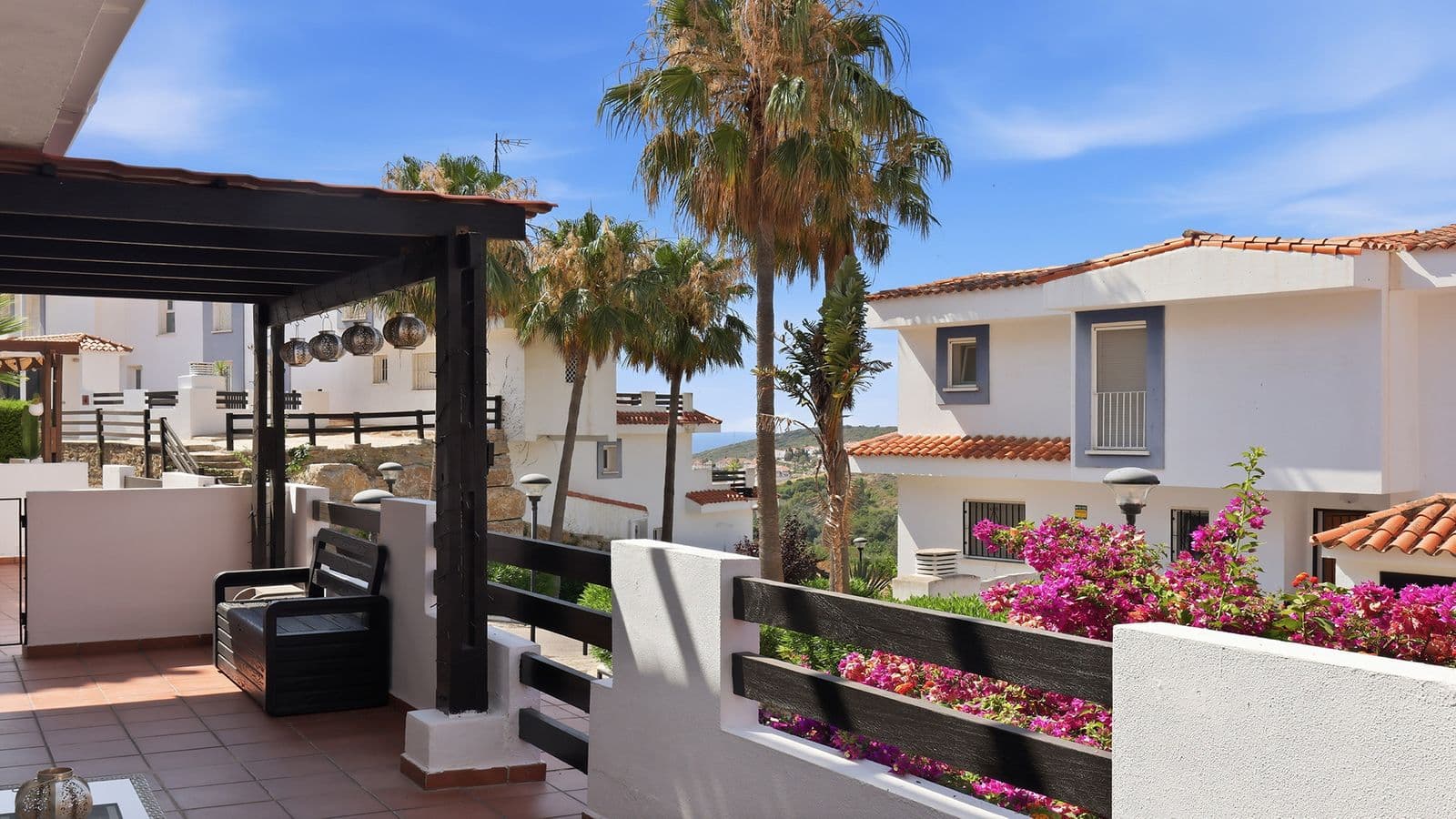 Middle Floor Apartment in Manilva, Manilva