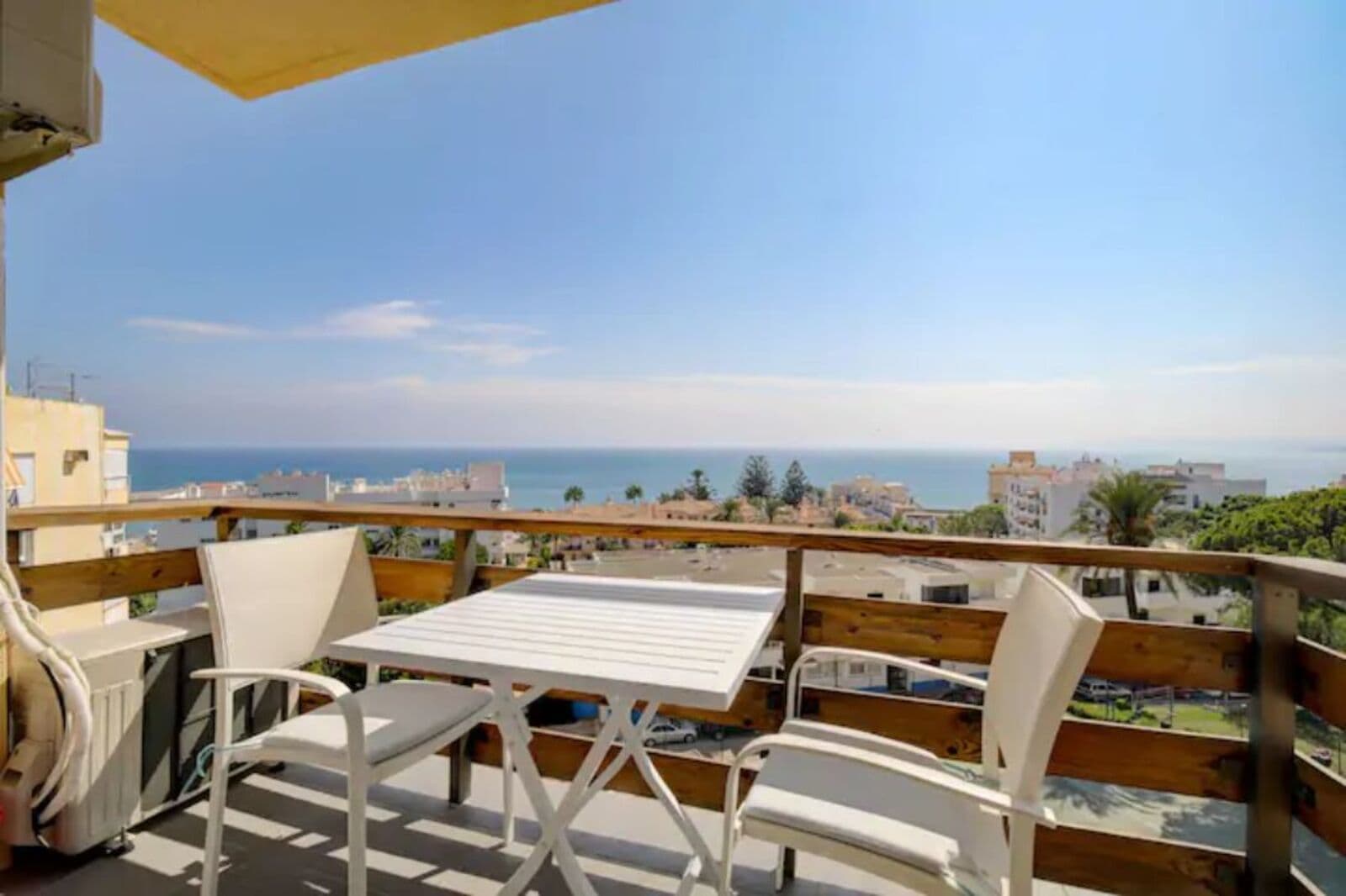 Middle Floor Apartment in Estepona, Estepona