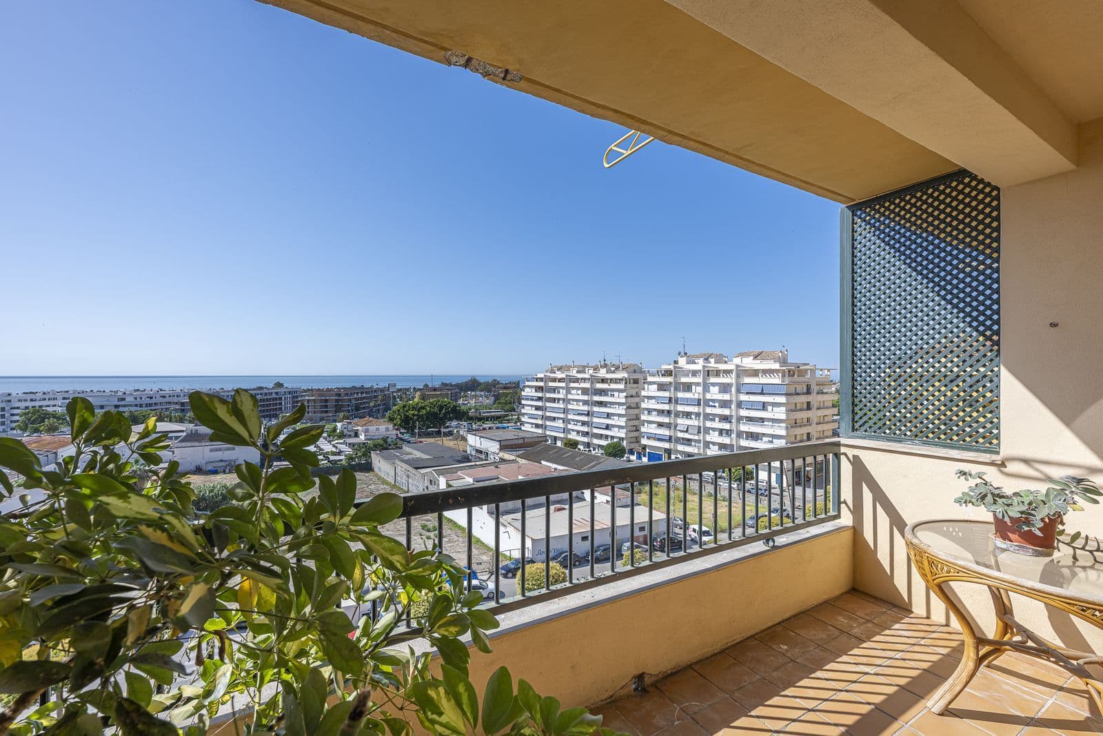 Middle Floor Apartment in San Pedro de Alcántara, Marbella