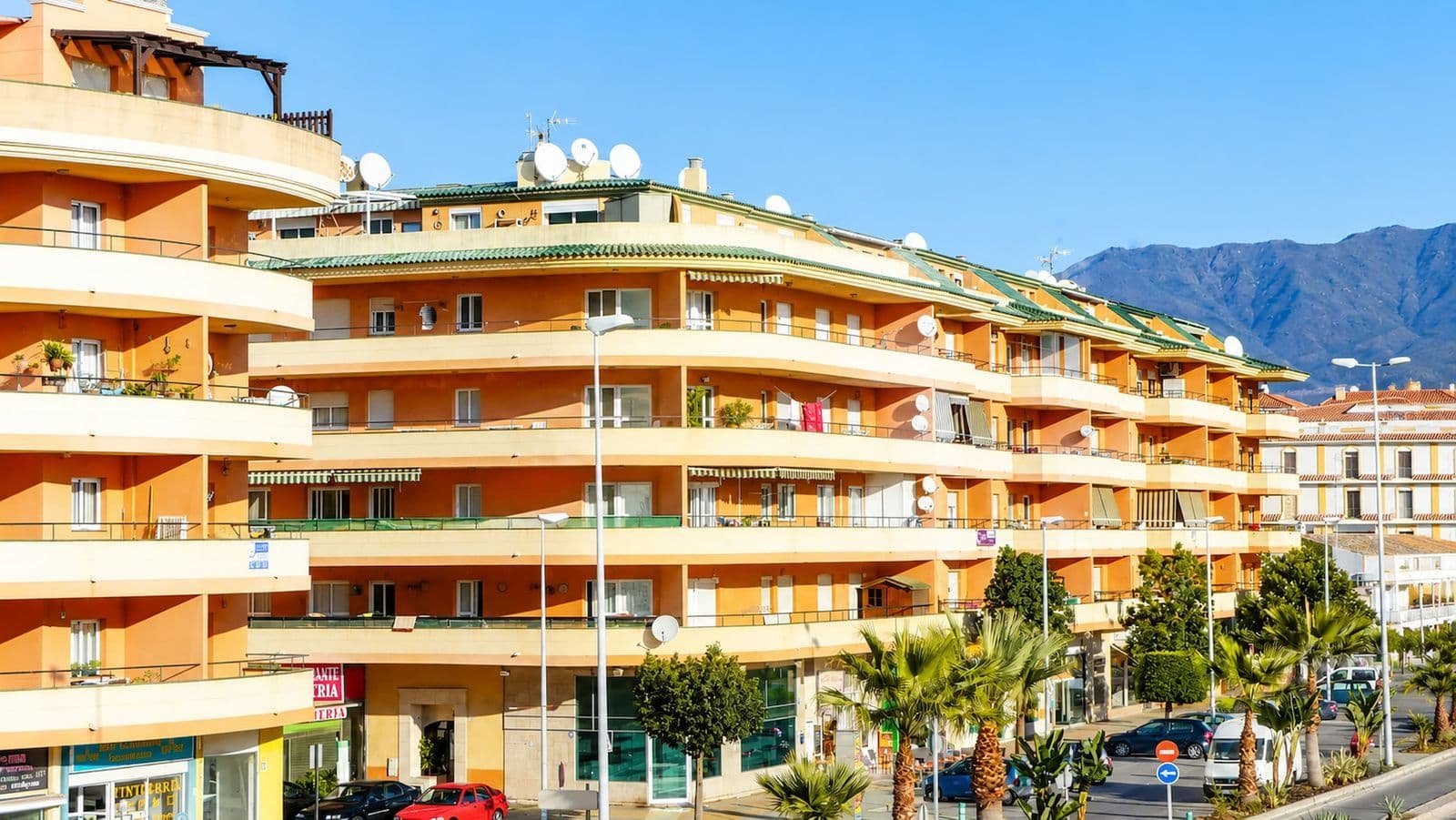 Middle Floor Apartment in San Luis de Sabinillas, Manilva