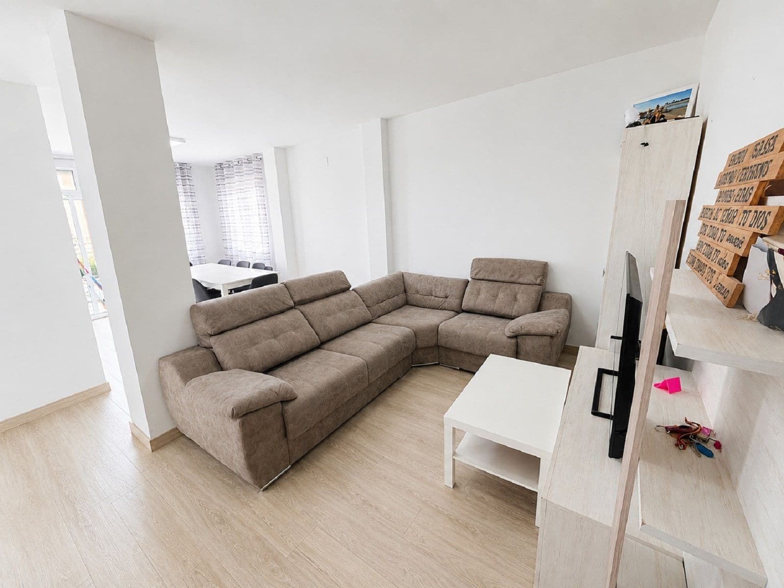 Middle Floor Apartment in Málaga Centro, Málaga