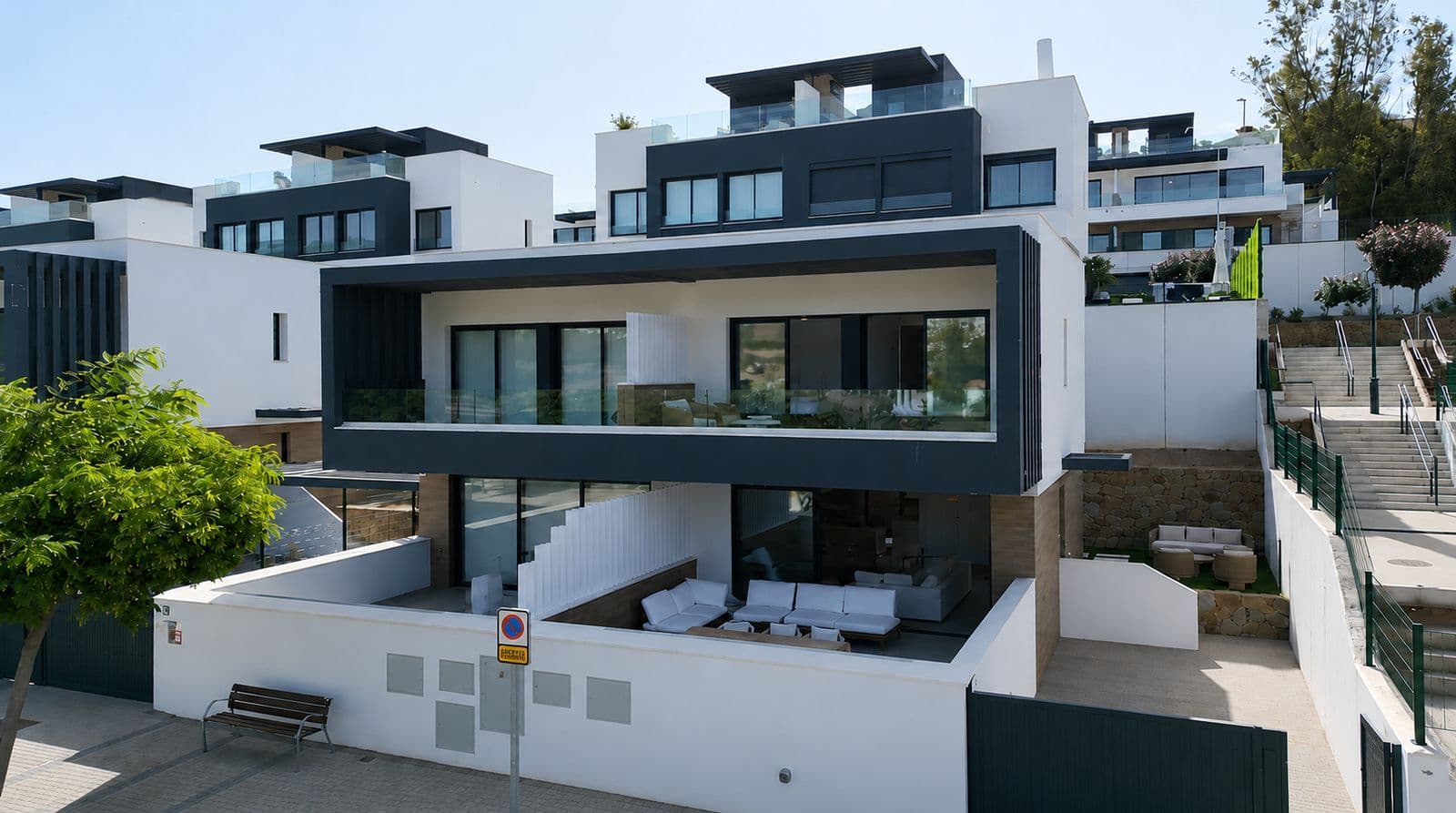 Townhouse in Atalaya, Estepona