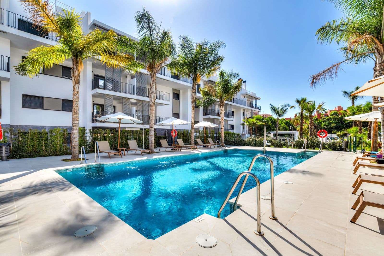 Ground Floor Apartment in Estepona, Estepona