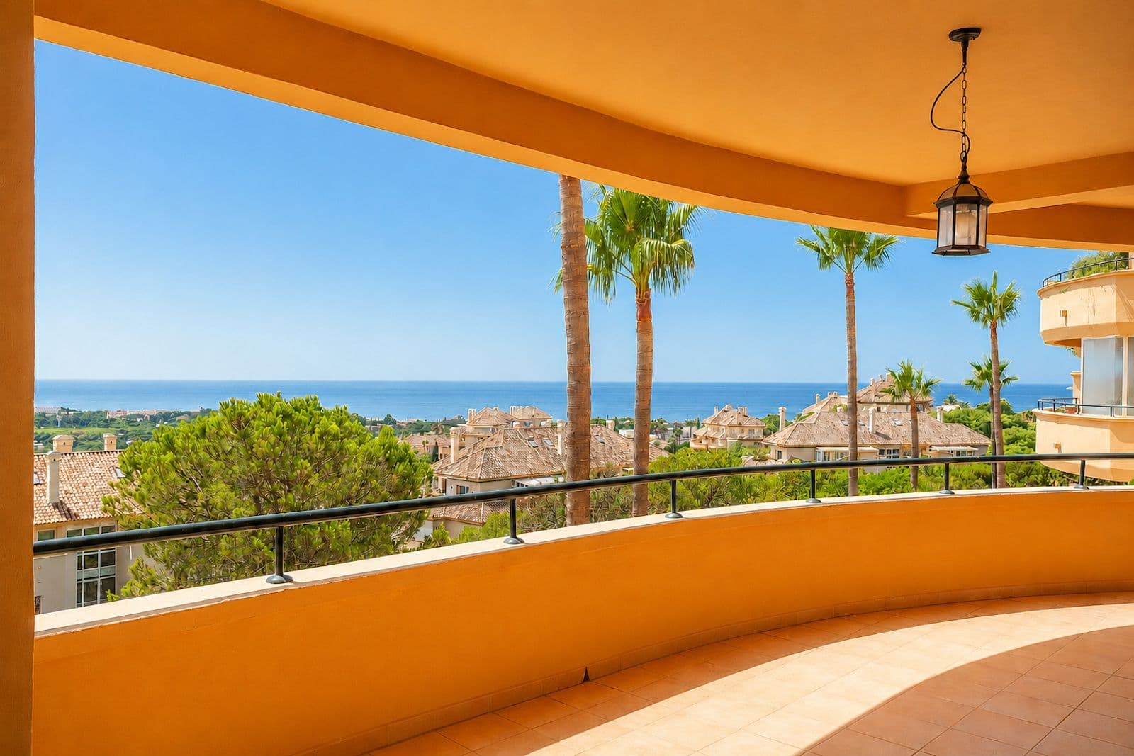 Middle Floor Apartment in Elviria, Marbella East