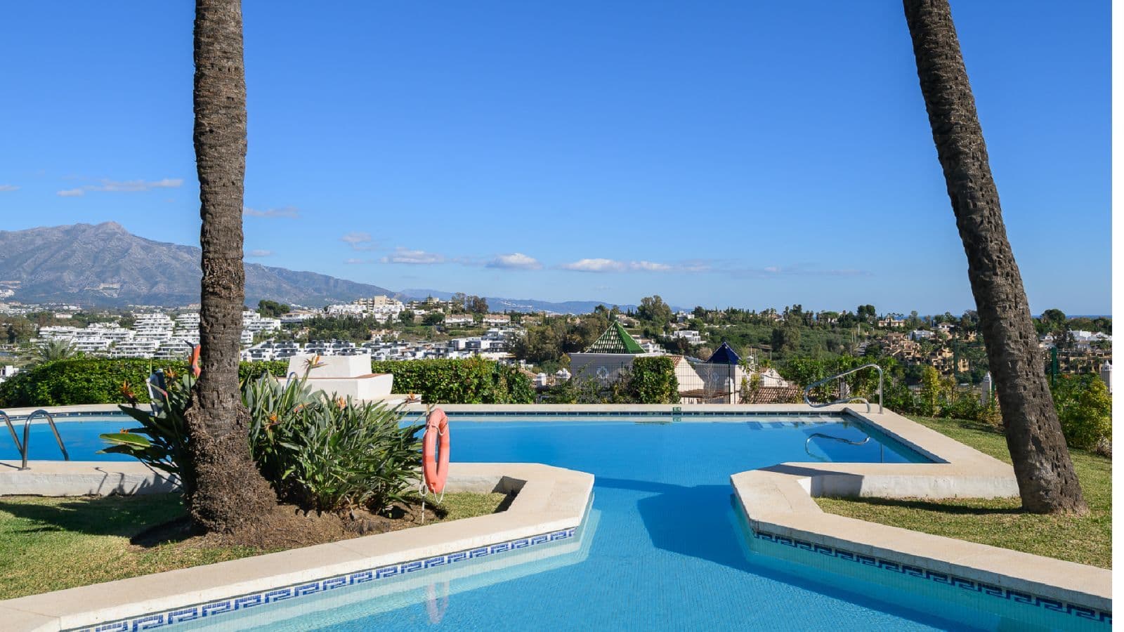 Townhouse in Estepona, Estepona