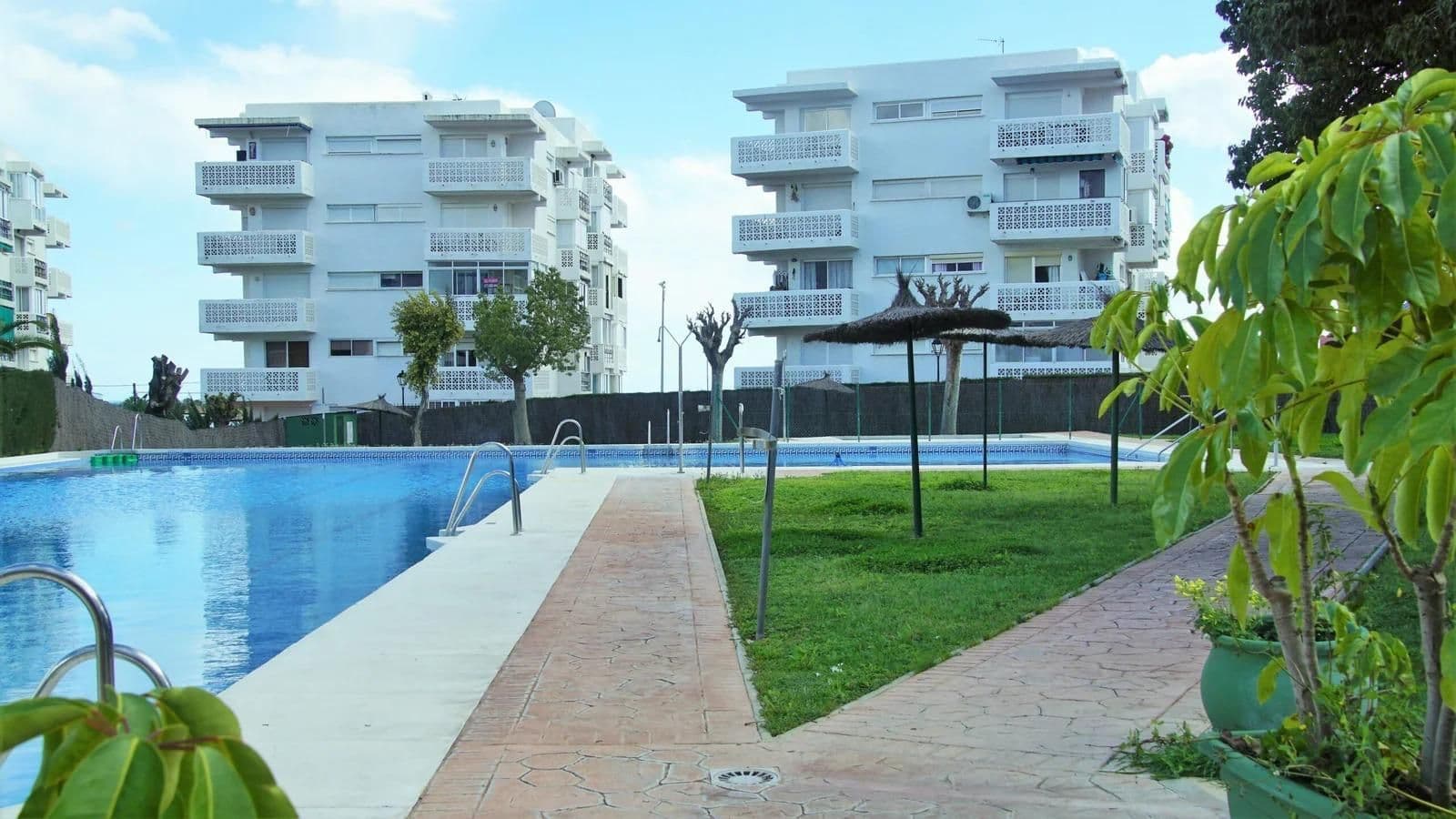 Middle Floor Apartment in Estepona, Estepona