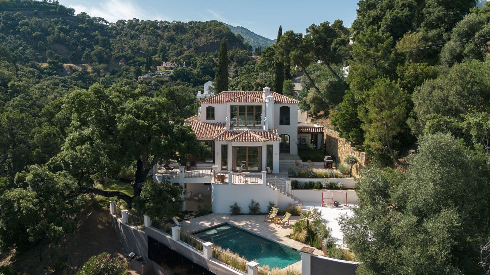 Detached Villa in El Madroñal, Benahavís