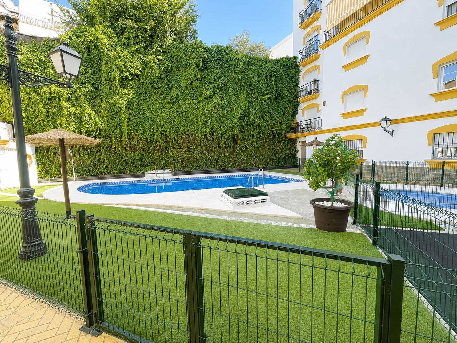 Middle Floor Apartment in Guaro, Guaro
