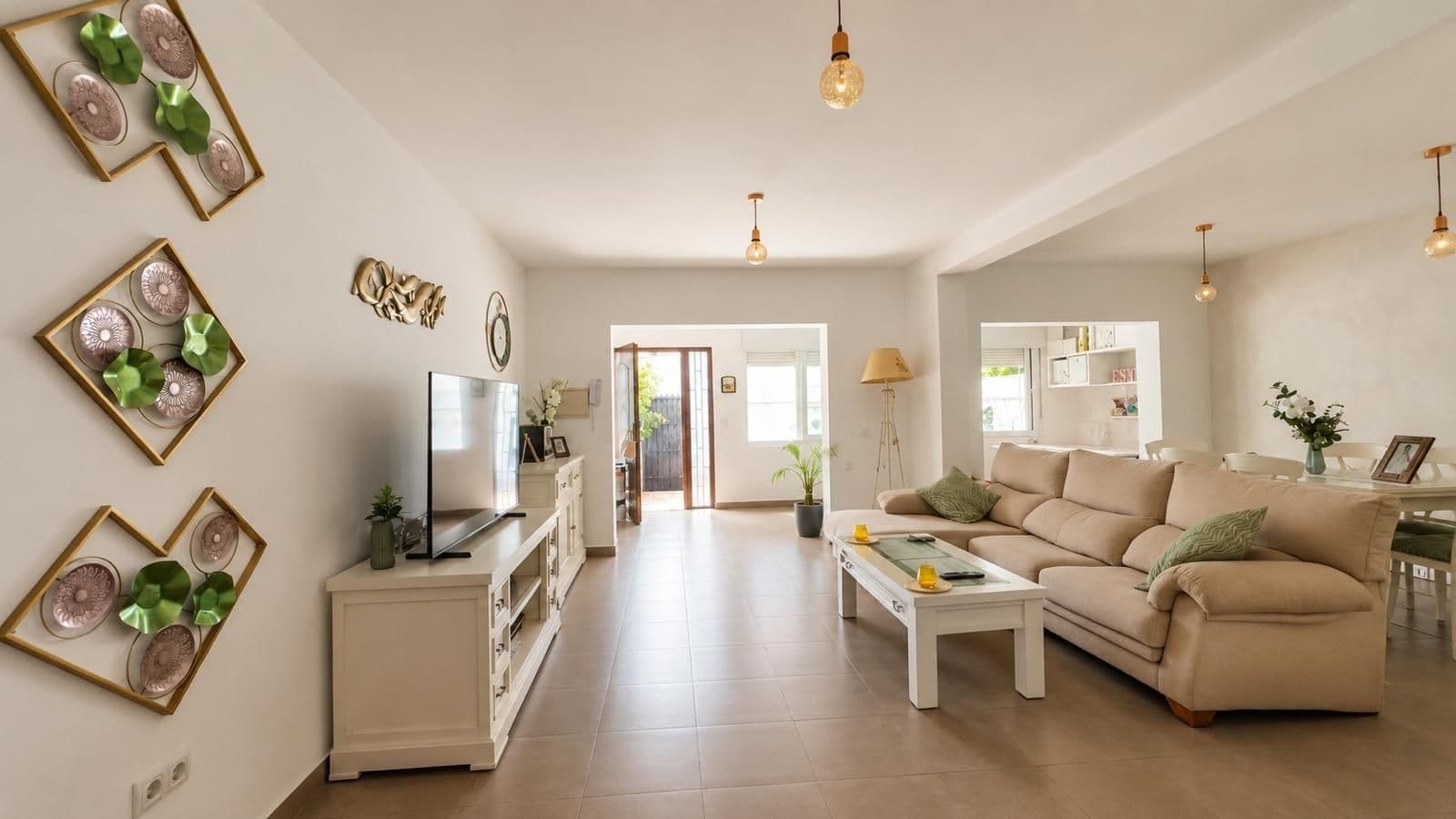 Semi-Detached House in Benalmadena Costa, Benalmádena