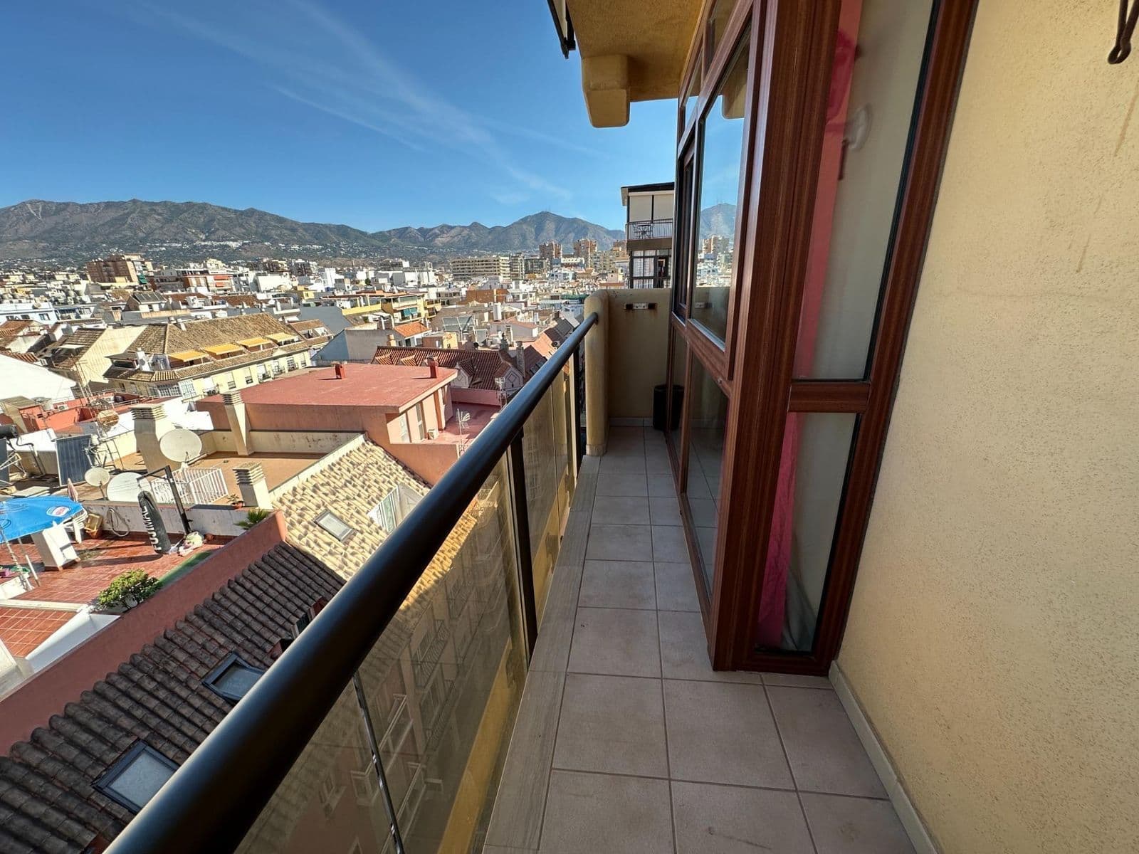 Middle Floor Apartment in Fuengirola, Fuengirola
