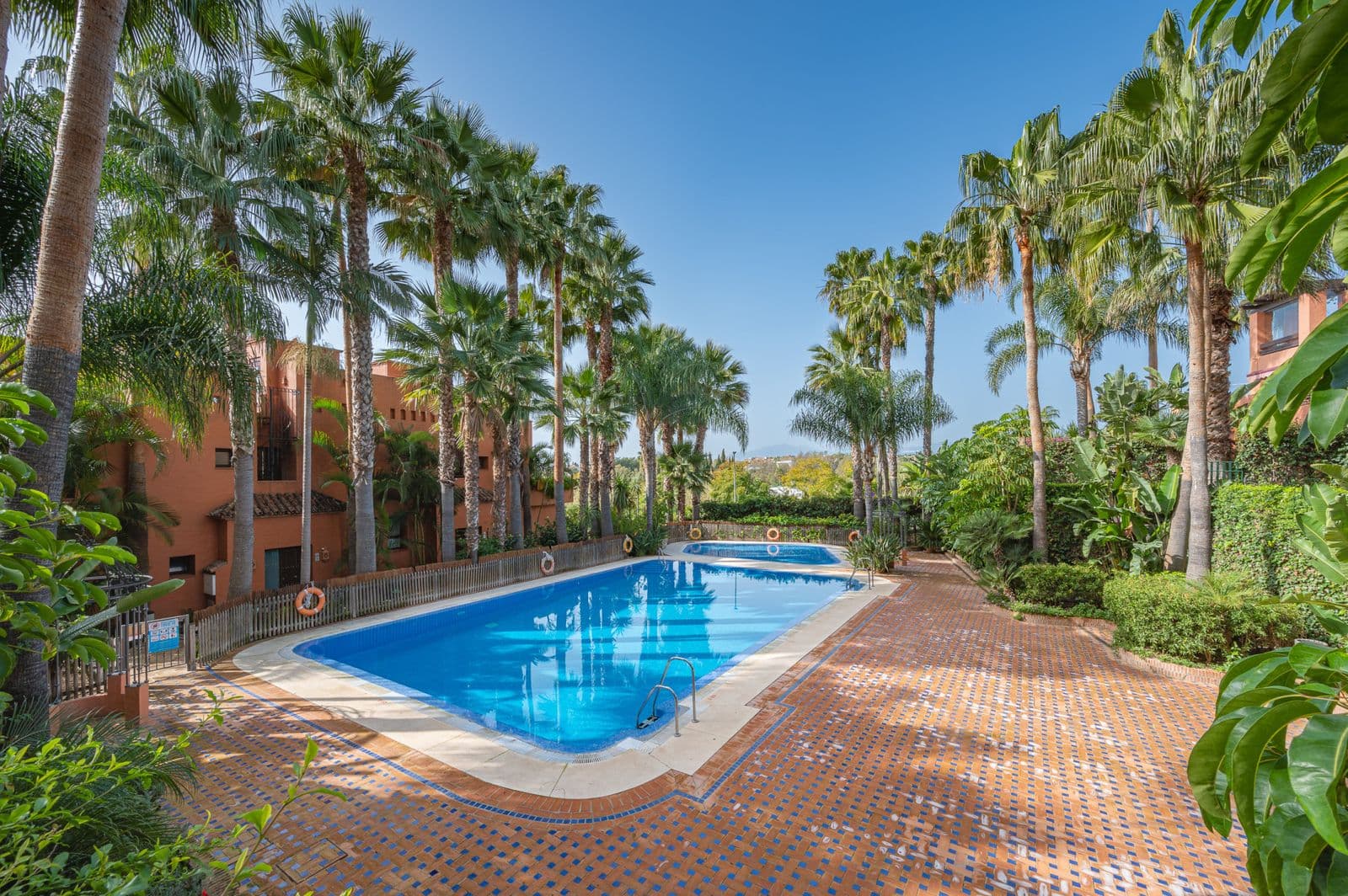 Townhouse in The Golden Mile, Marbella
