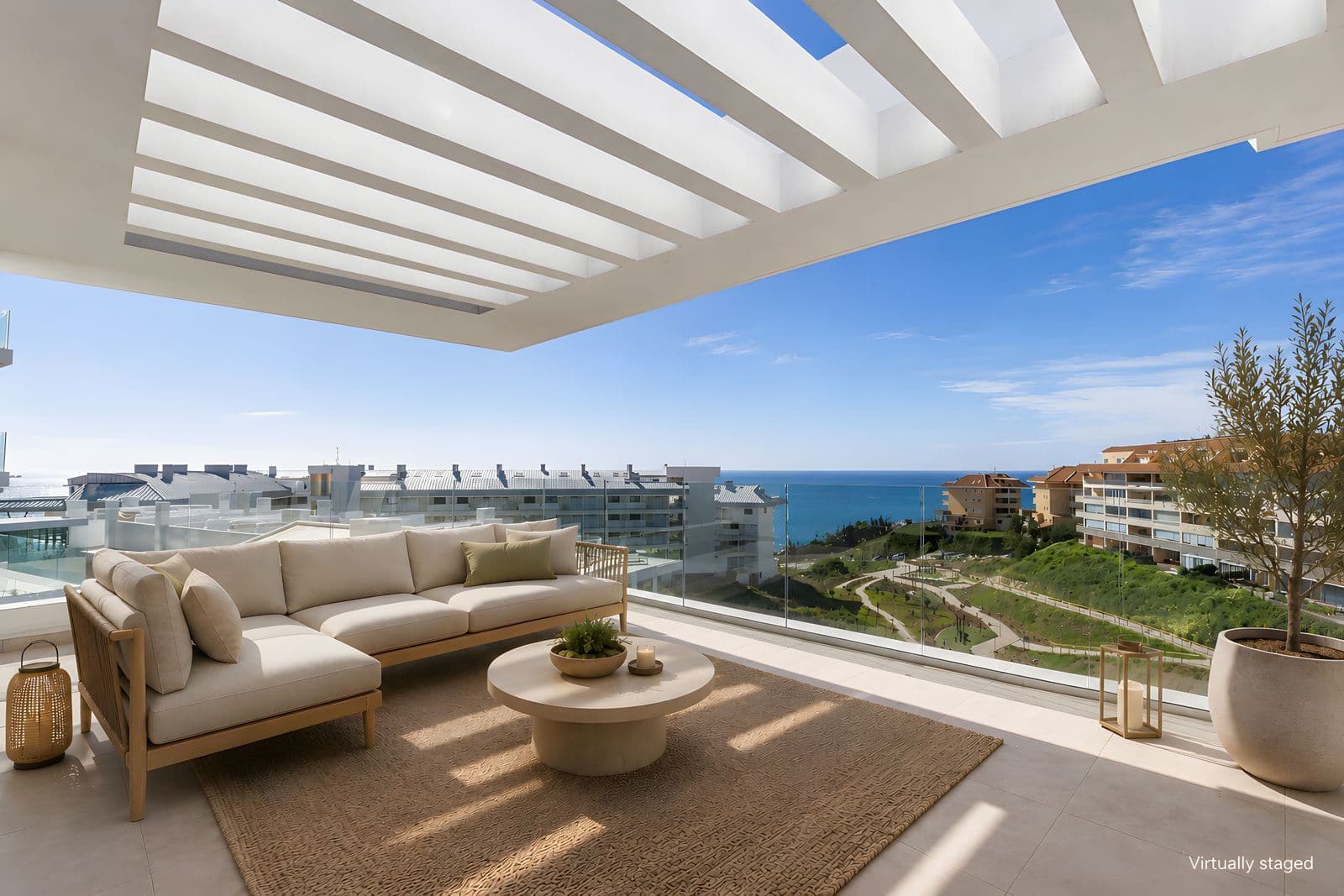 Top Floor Apartment in Higueron, Fuengirola