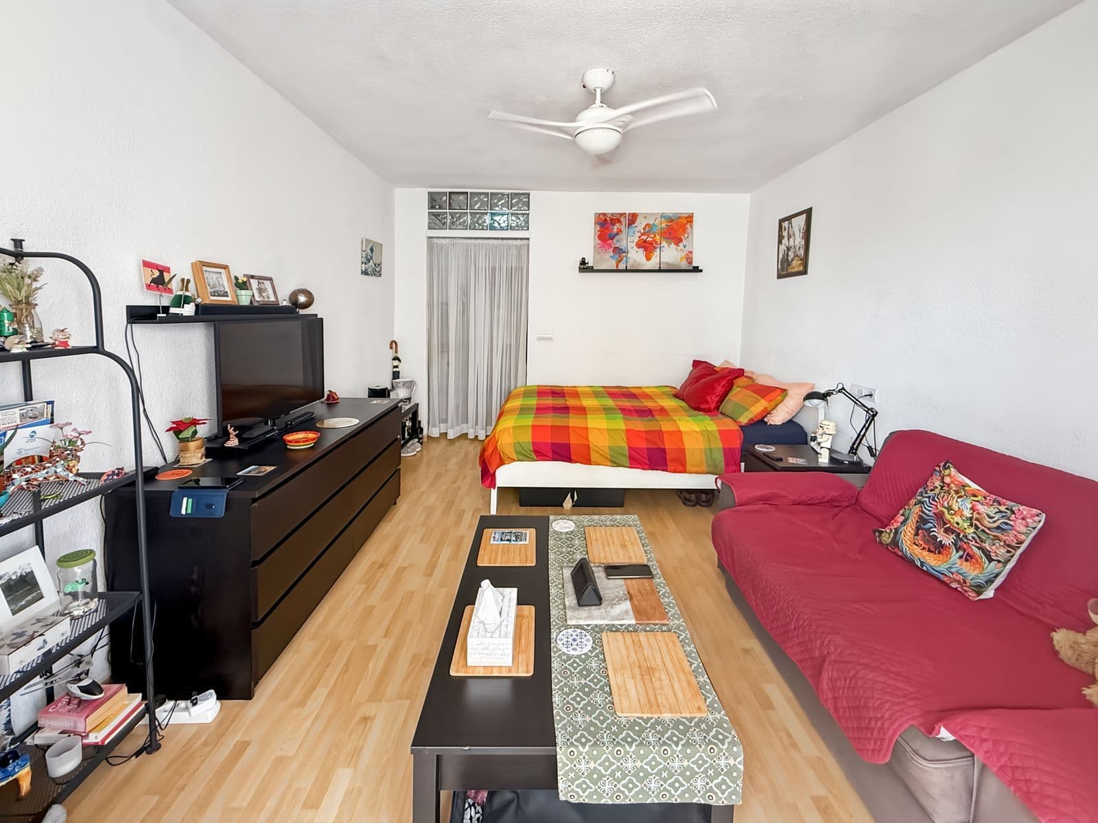 Middle Floor Studio in Torremolinos Centro, Torremolinos