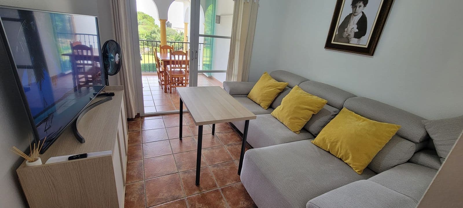 Middle Floor Apartment in El Faro, Mijas