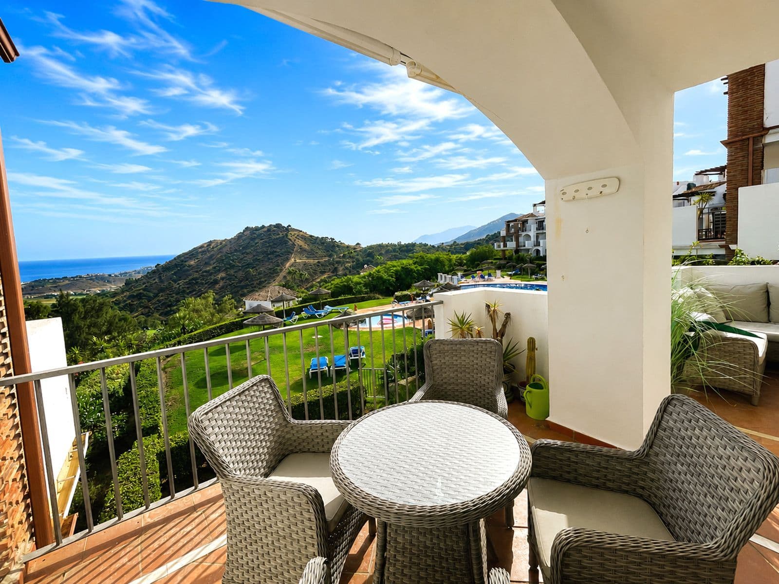 Middle Floor Apartment in Los Arqueros, Benahavís