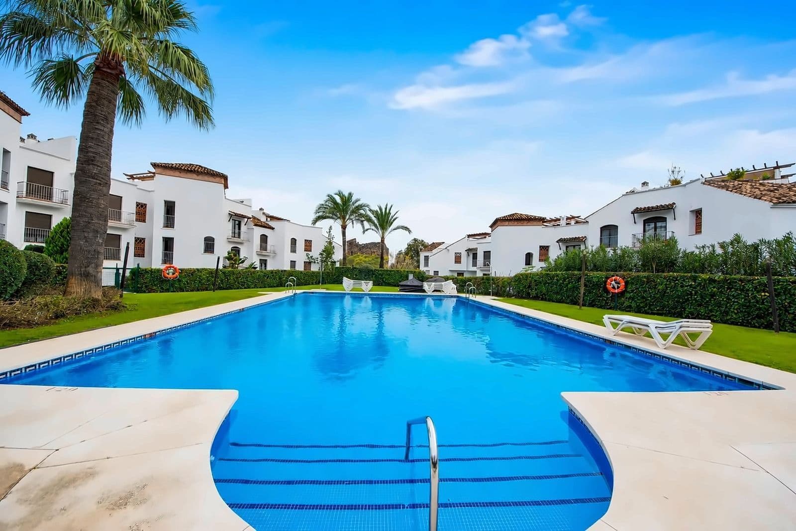 Ground Floor Apartment in Los Arqueros, Benahavís