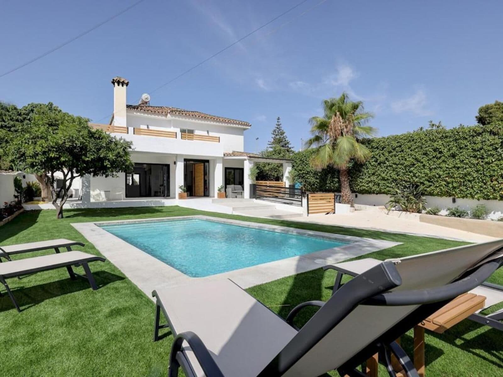 Detached Villa in Marbella, Marbella