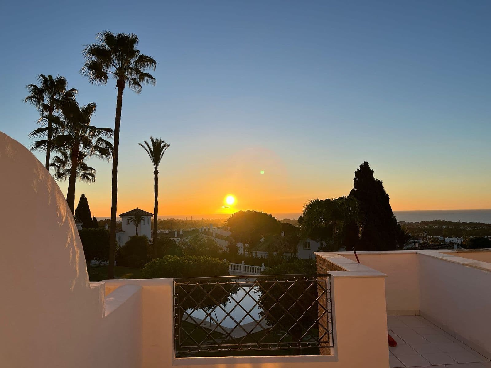 Duplex in El Paraiso, Estepona