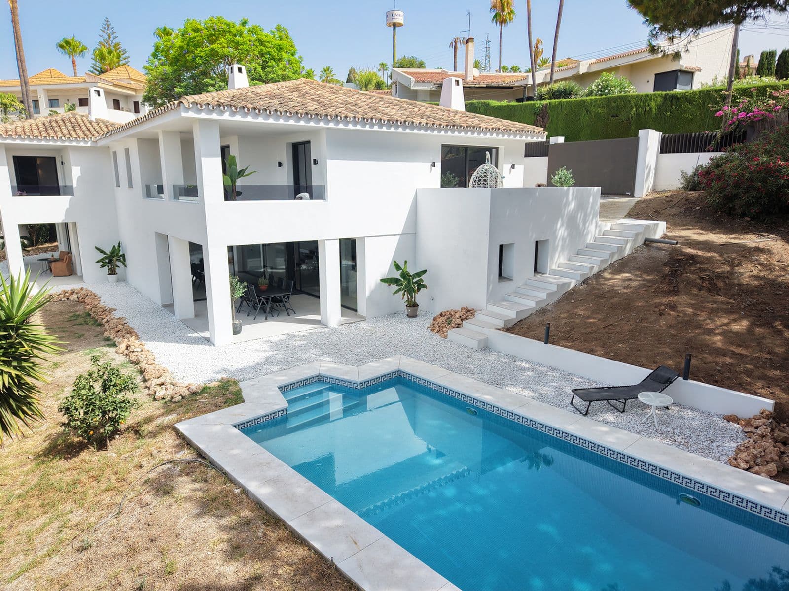 Detached Villa in Elviria, Marbella East