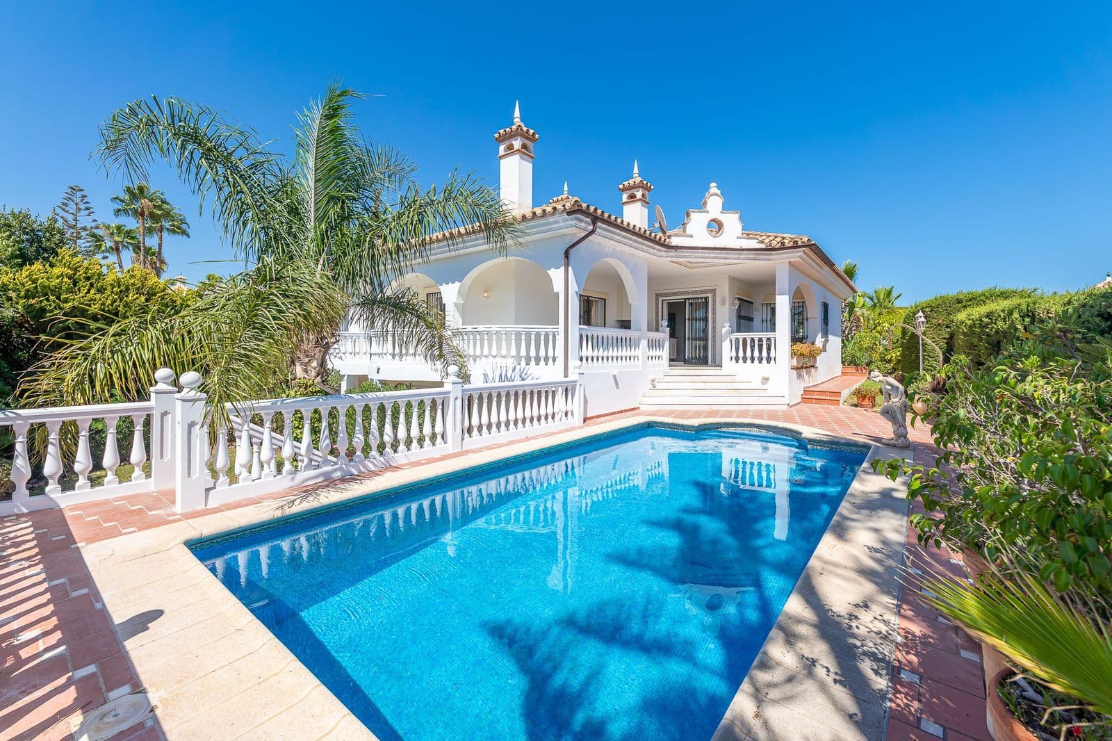 Detached Villa in El Chaparral, Mijas