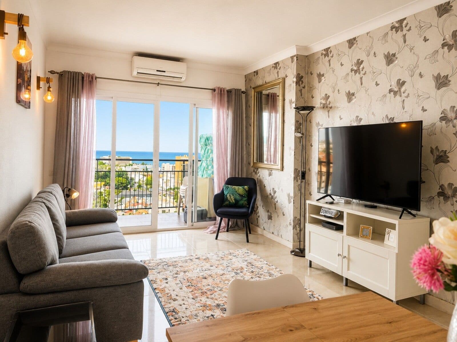Penthouse in Benalmadena Costa, Benalmádena