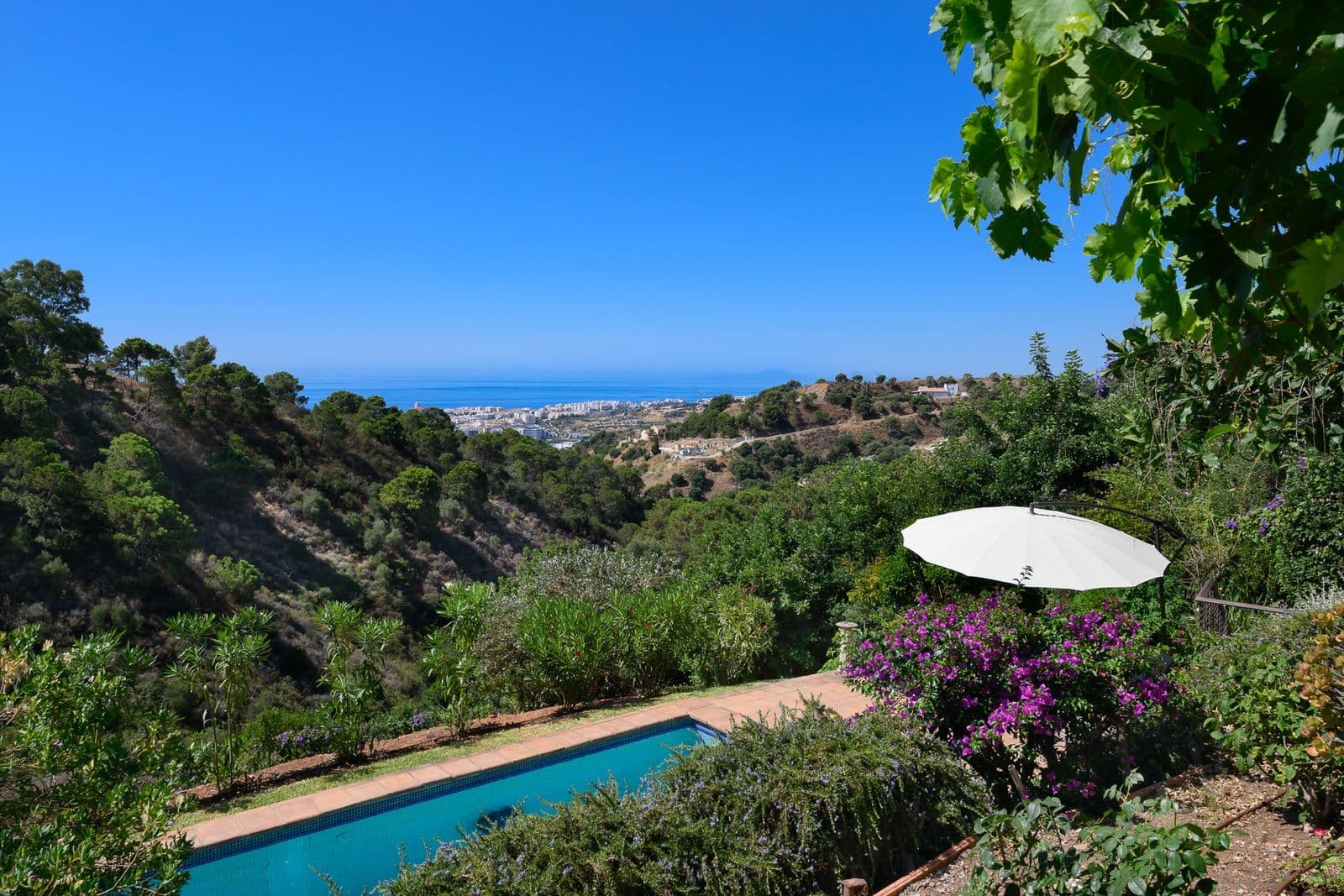 Detached Villa in Estepona, Estepona