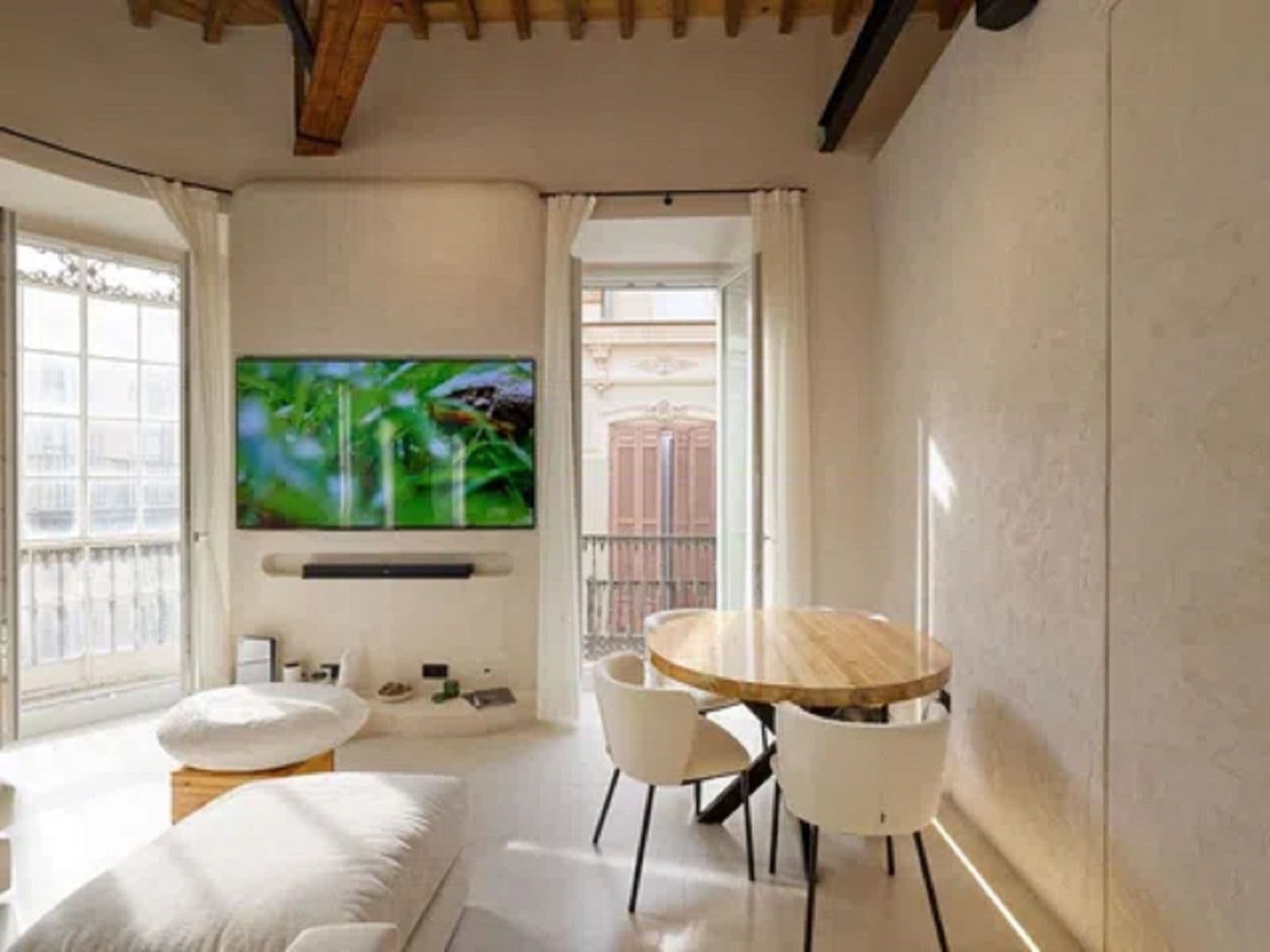 Middle Floor Apartment in Málaga Centro, Málaga