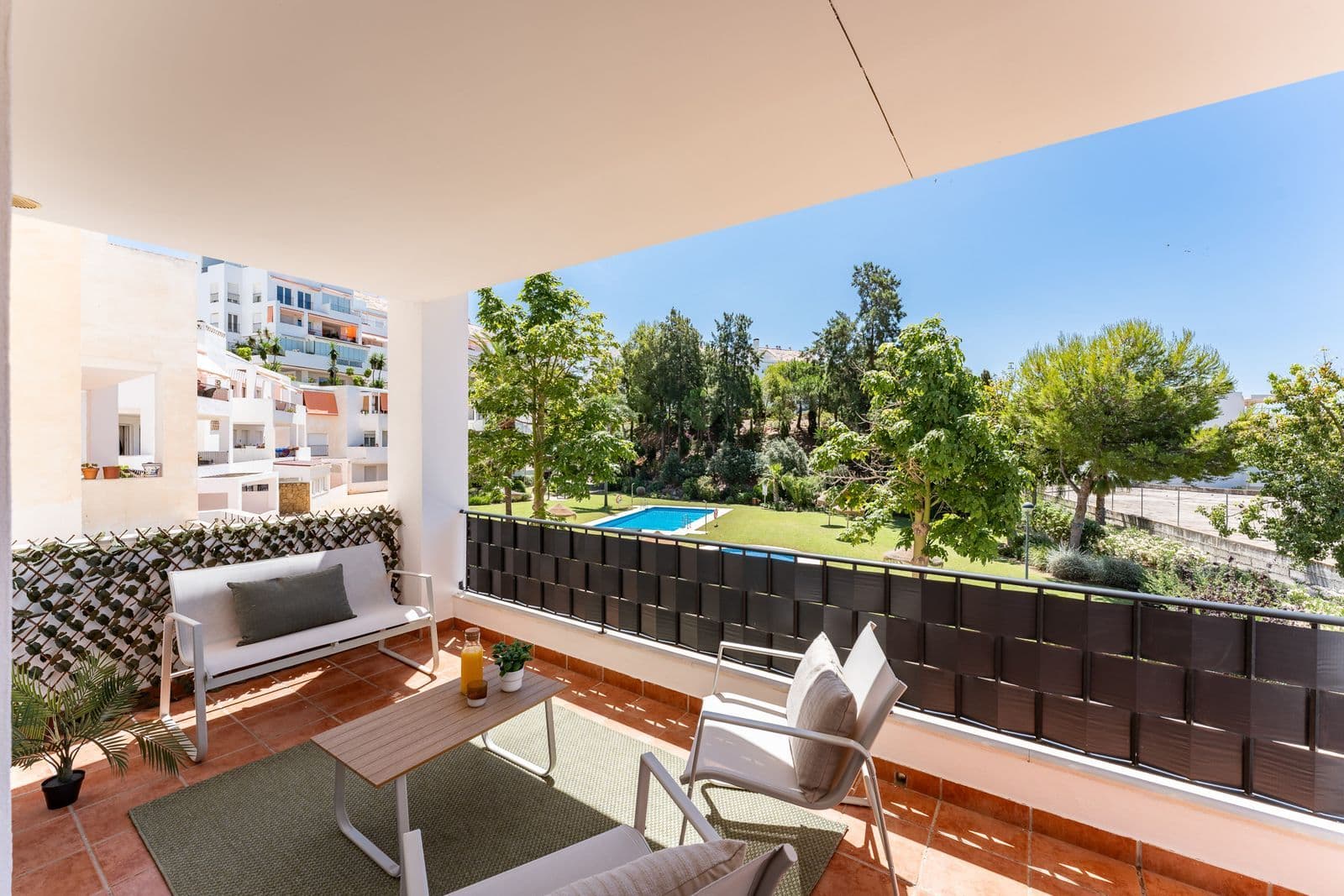 Middle Floor Apartment in Torrequebrada, Benalmádena