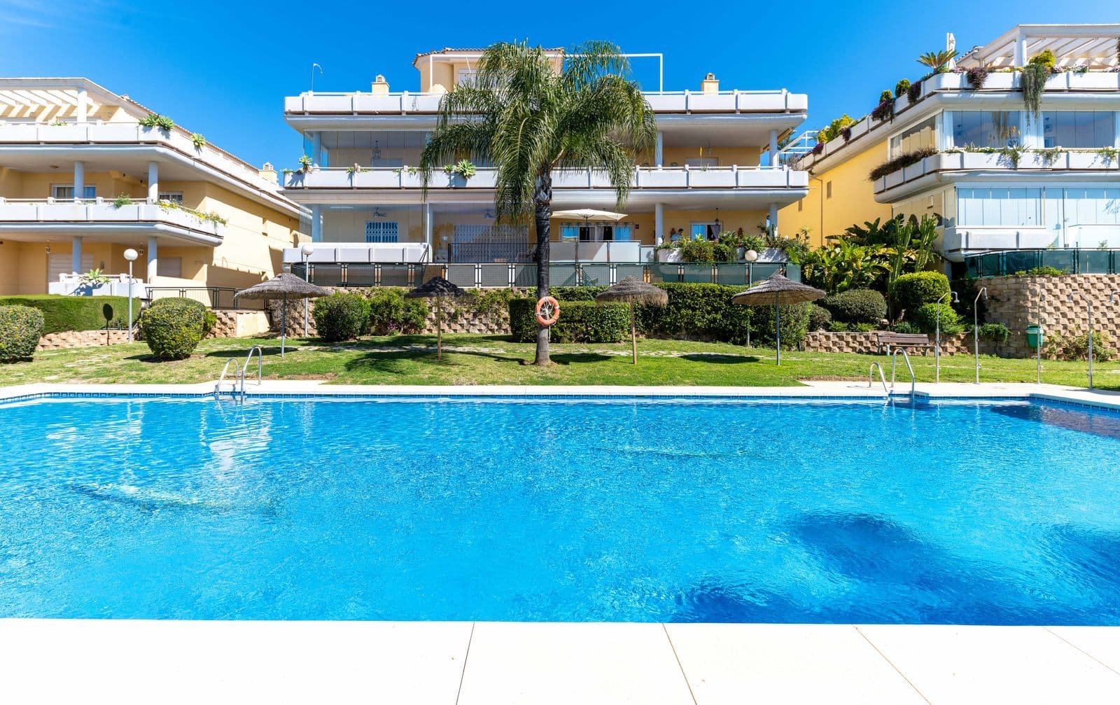 Ground Floor Apartment in Cabopino, Marbella East