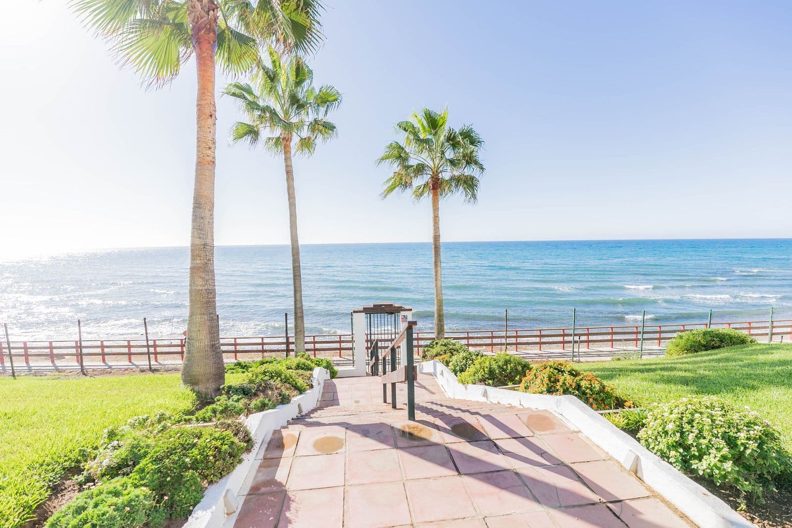 Middle Floor Studio in Calahonda, Mijas