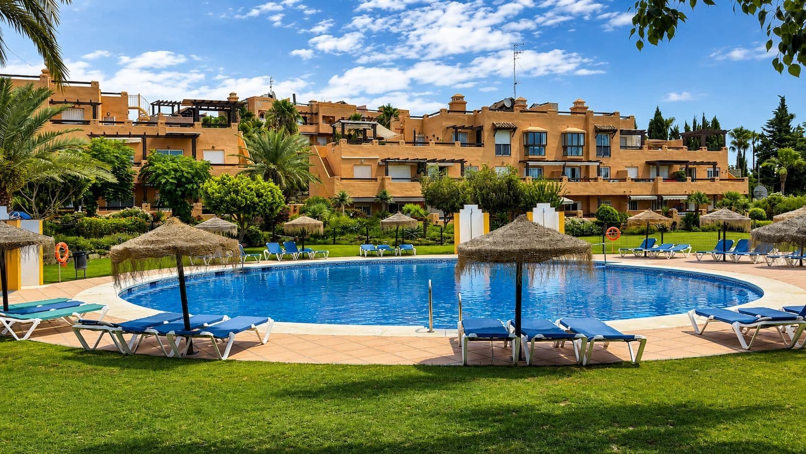Penthouse in Casares Playa, Casares