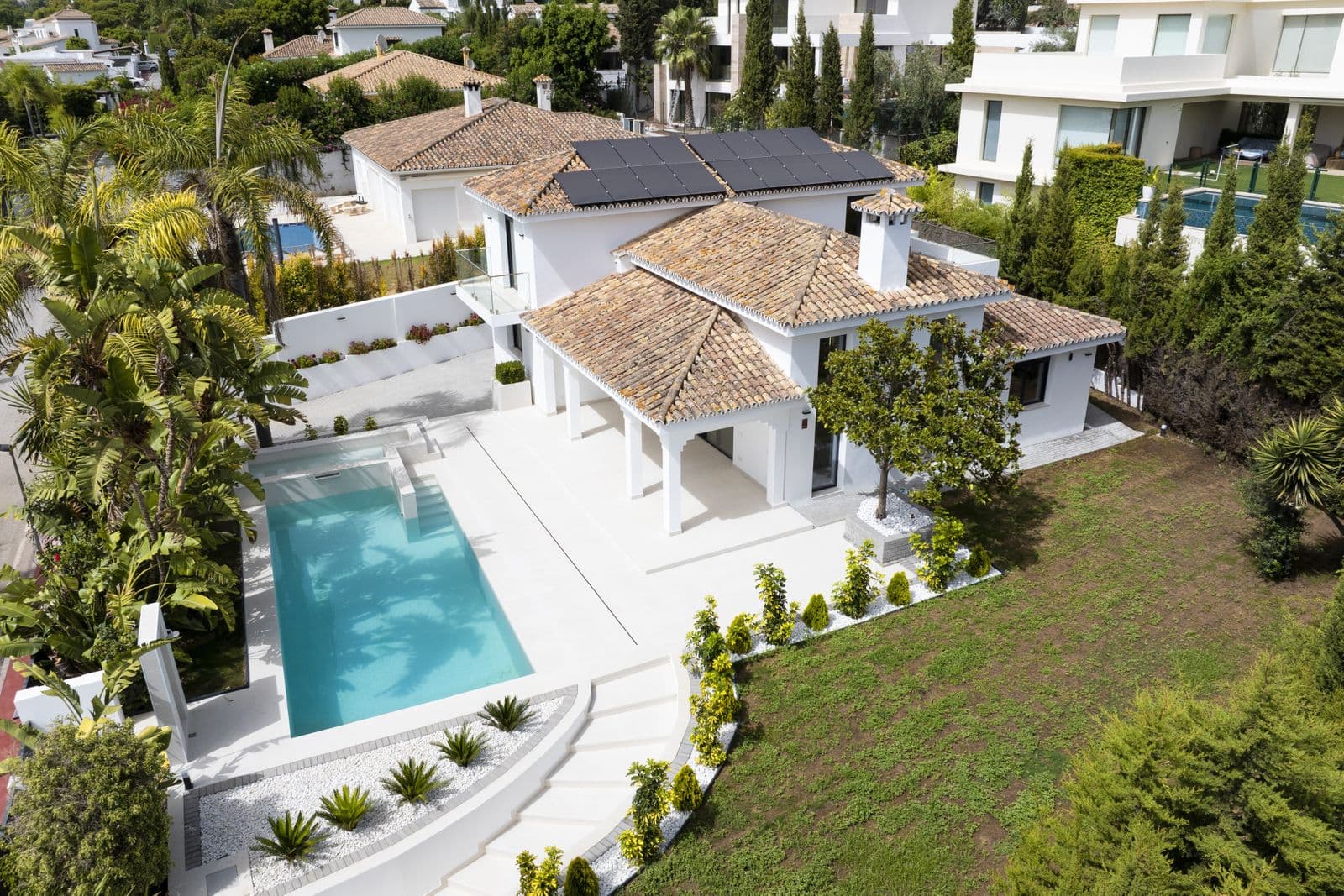 Detached Villa in Guadalmina Alta, Marbella