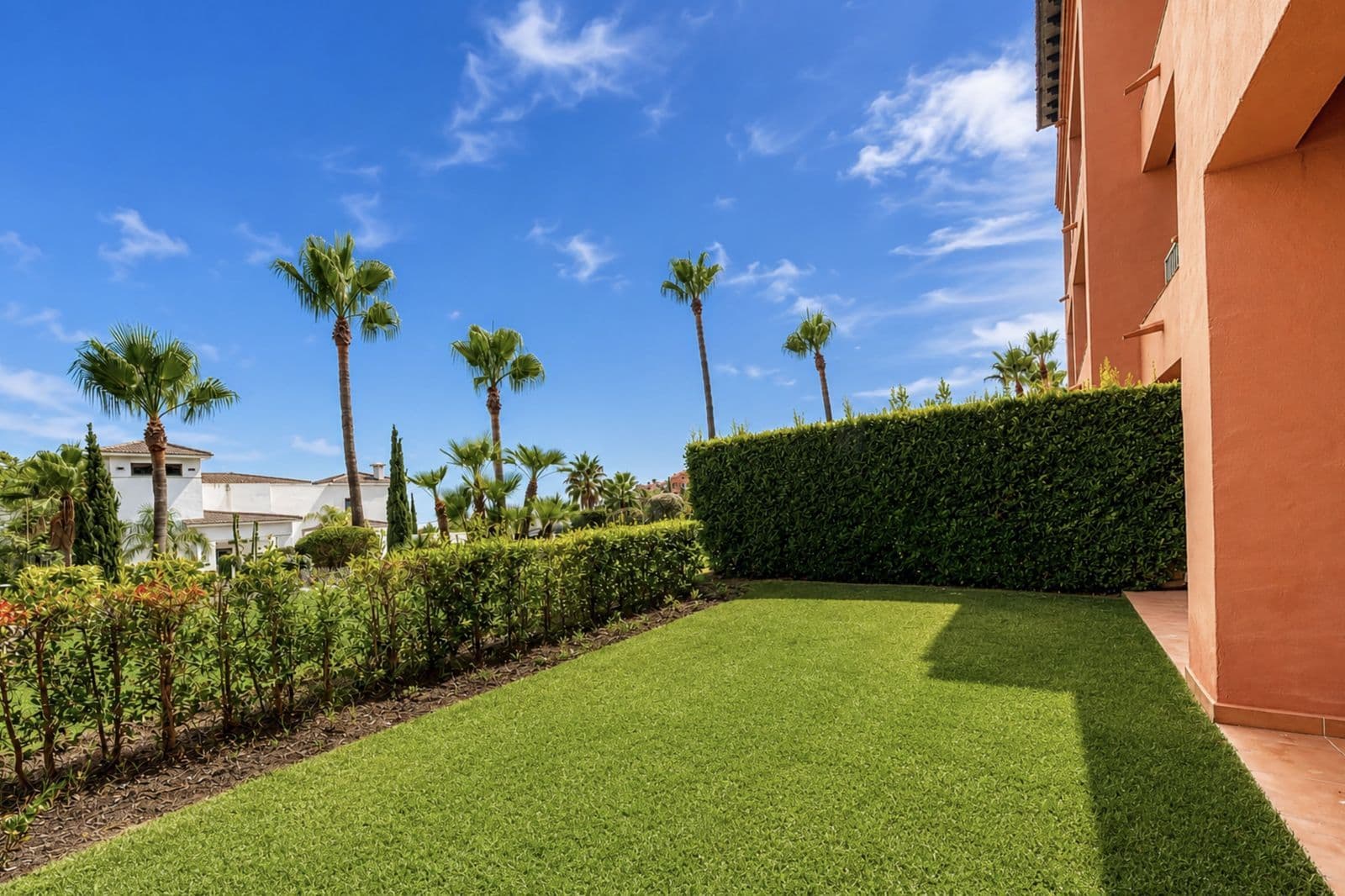 Ground Floor Apartment in Los Flamingos, Estepona