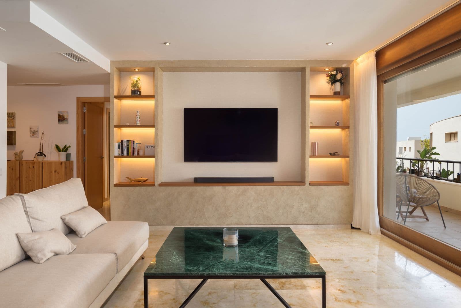 Ground Floor Apartment in Altos de los Monteros, Marbella East