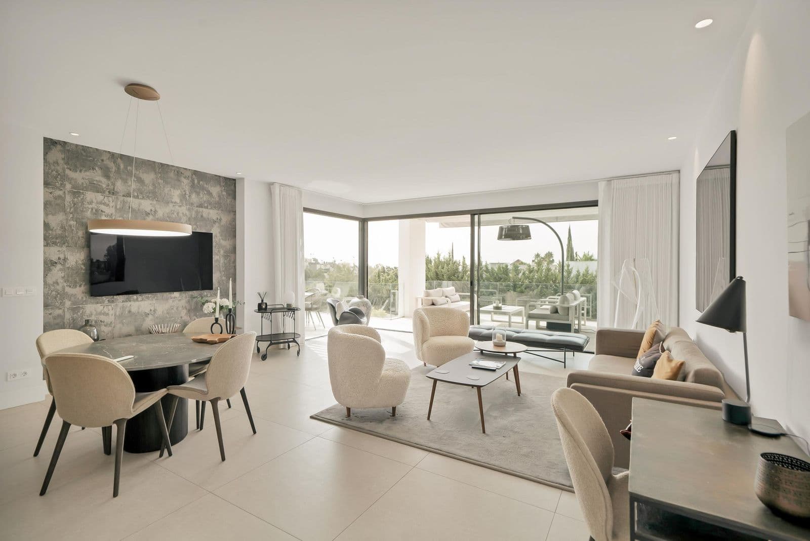 Middle Floor Apartment in La Quinta, Benahavís