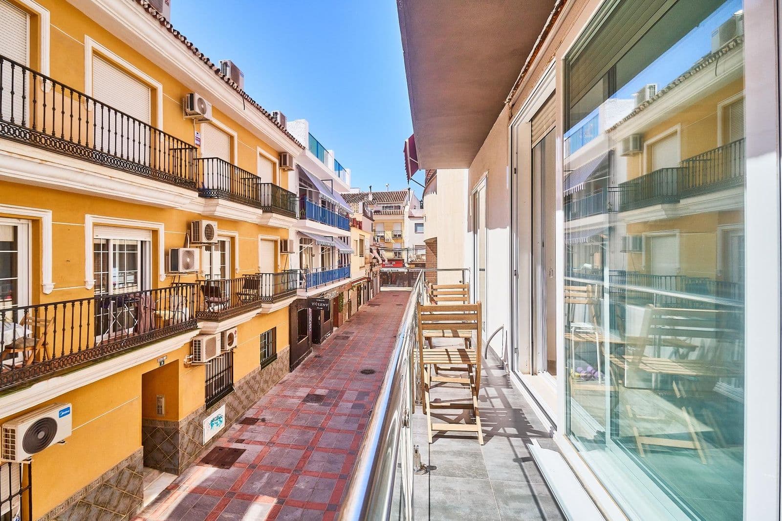 Middle Floor Apartment in Fuengirola, Centro, Fuengirola