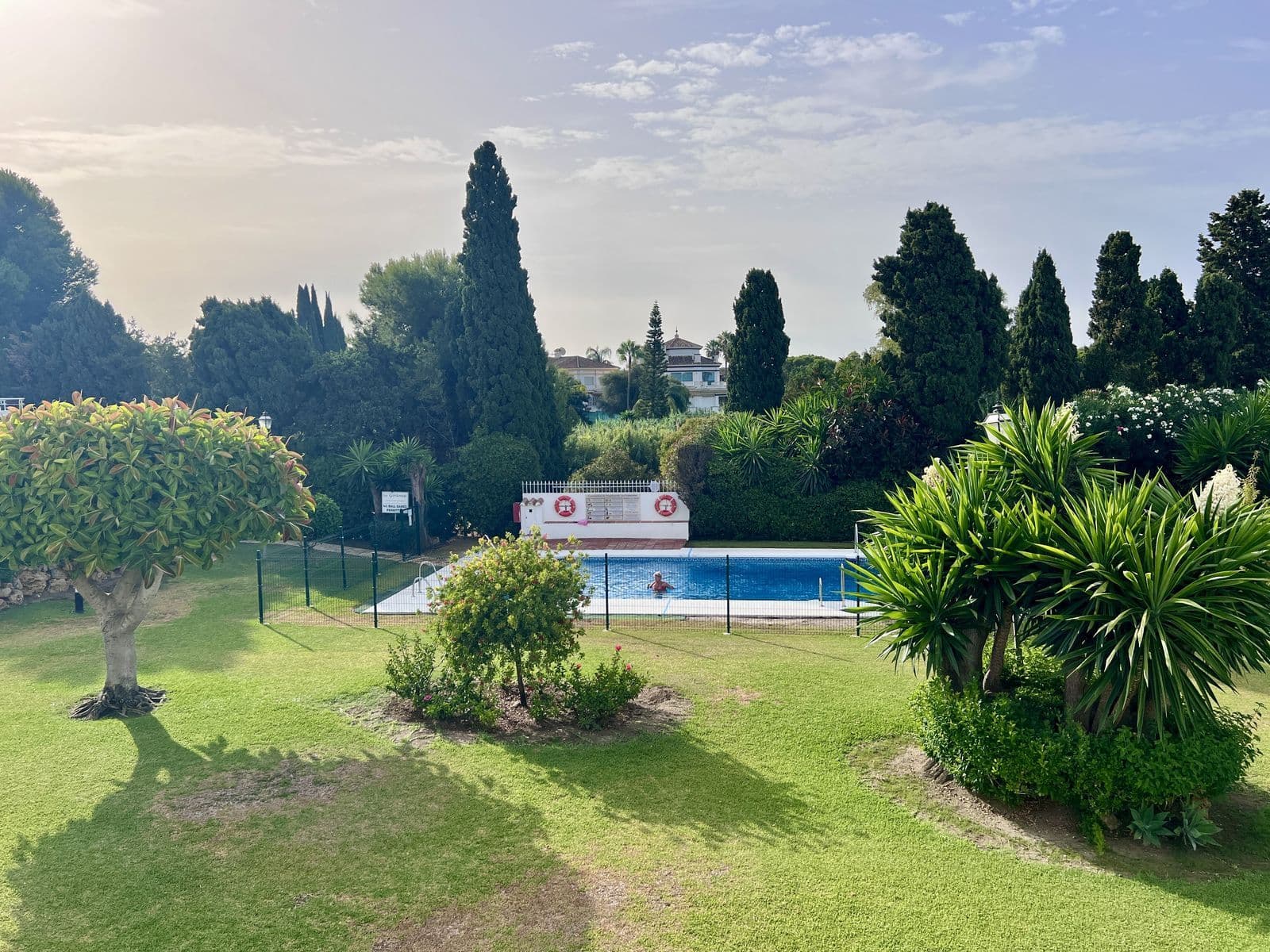 Penthouse in El Paraiso, Estepona