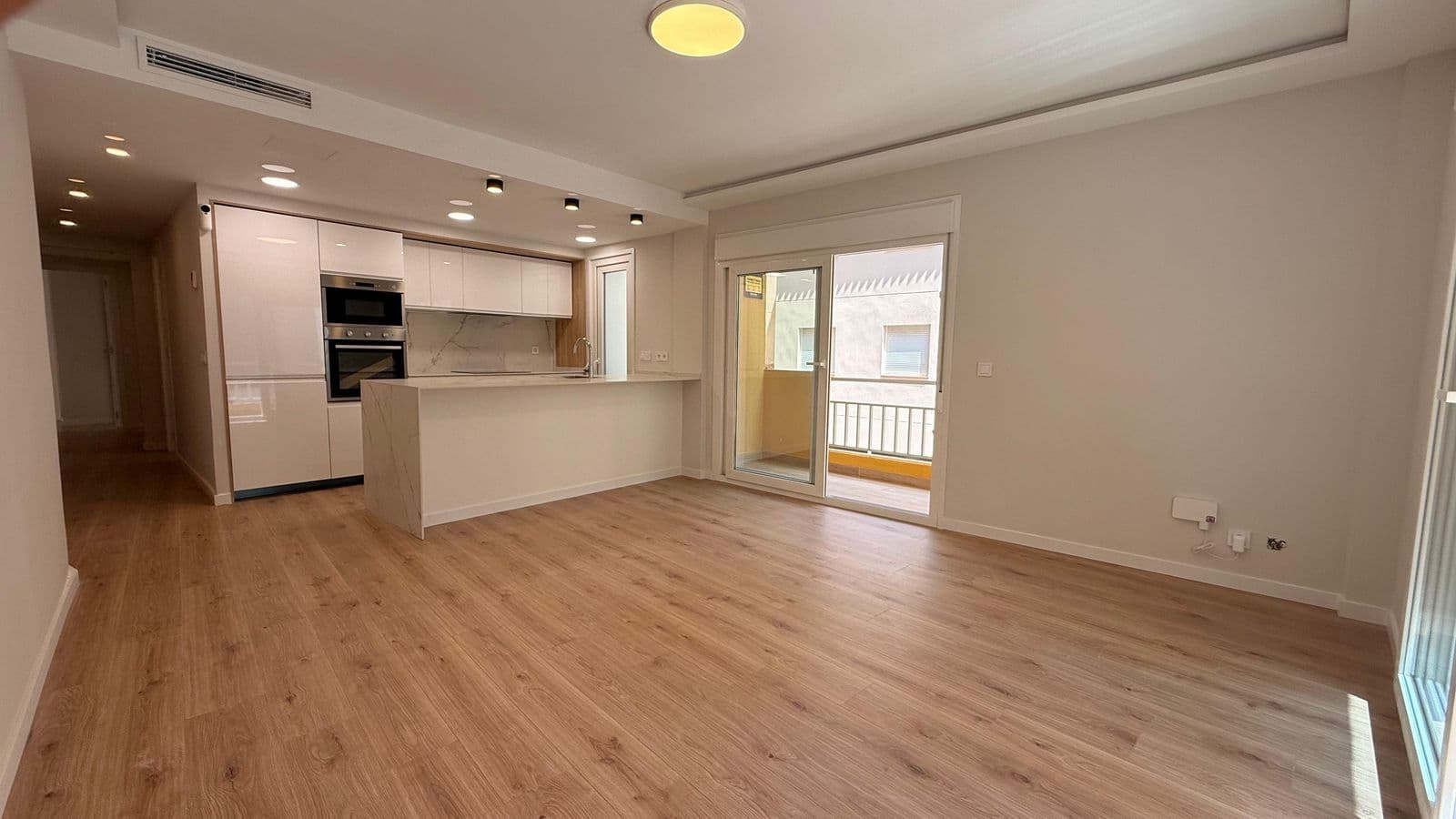 Middle Floor Apartment in Fuengirola, Fuengirola