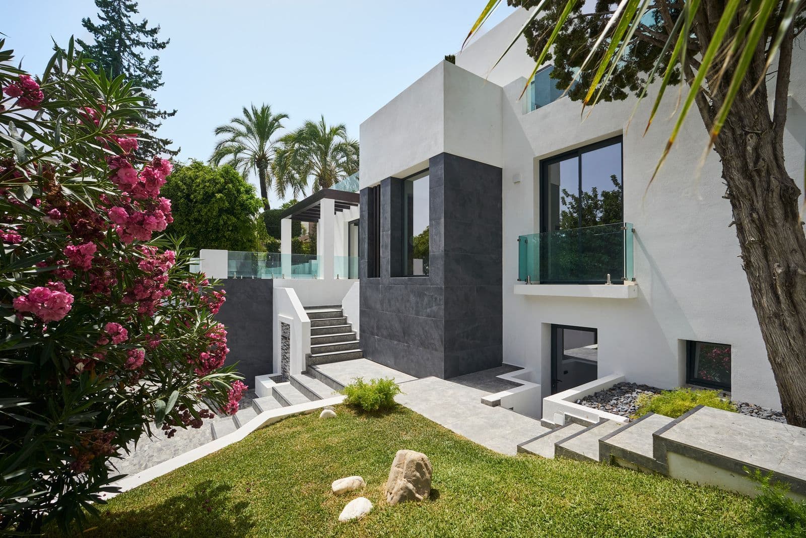 Detached Villa in Sierra Blanca, Marbella