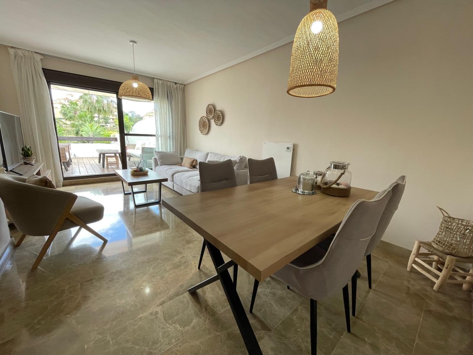 Middle Floor Apartment in Estepona, Estepona