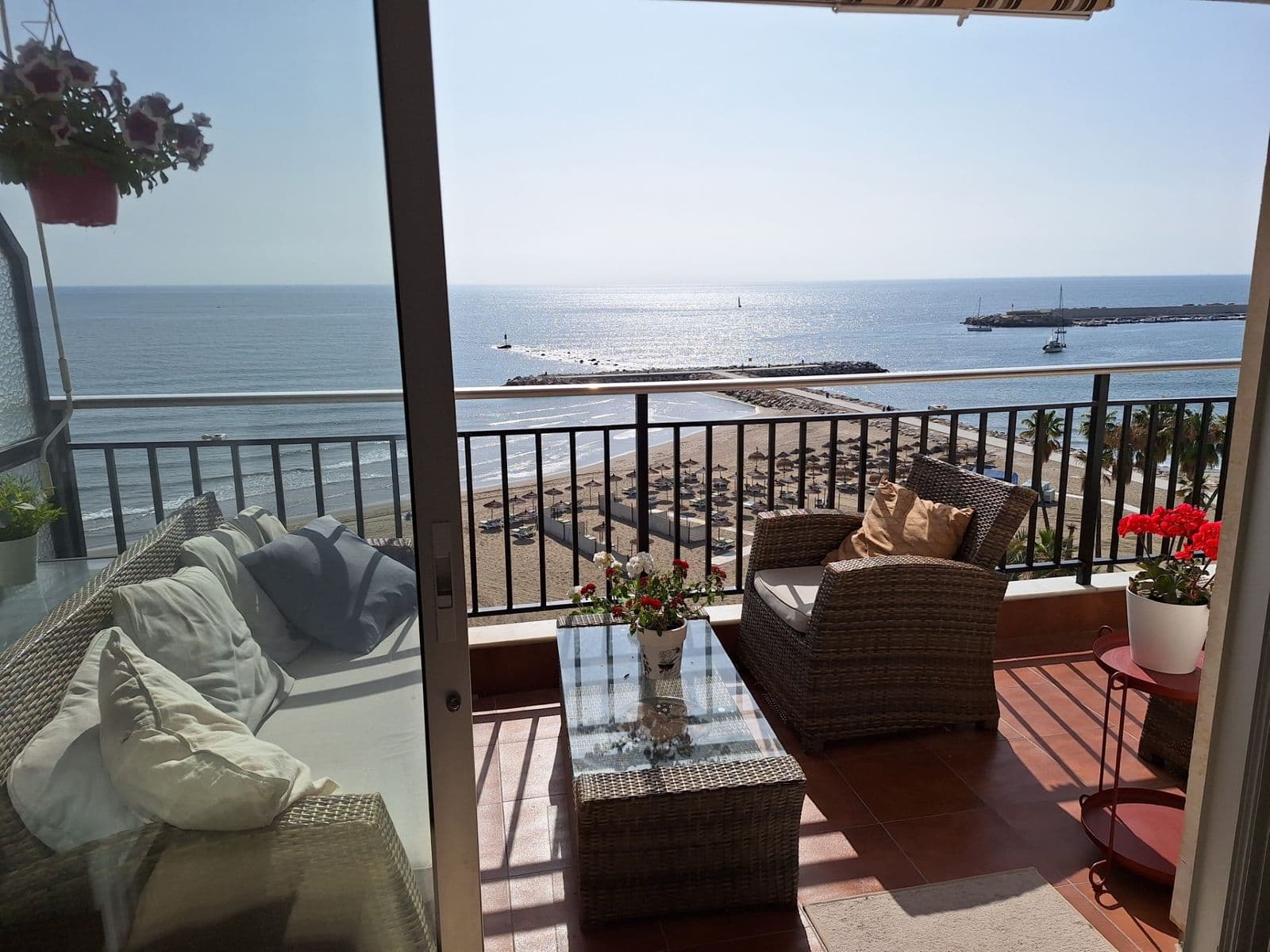 Middle Floor Apartment in Fuengirola, Fuengirola