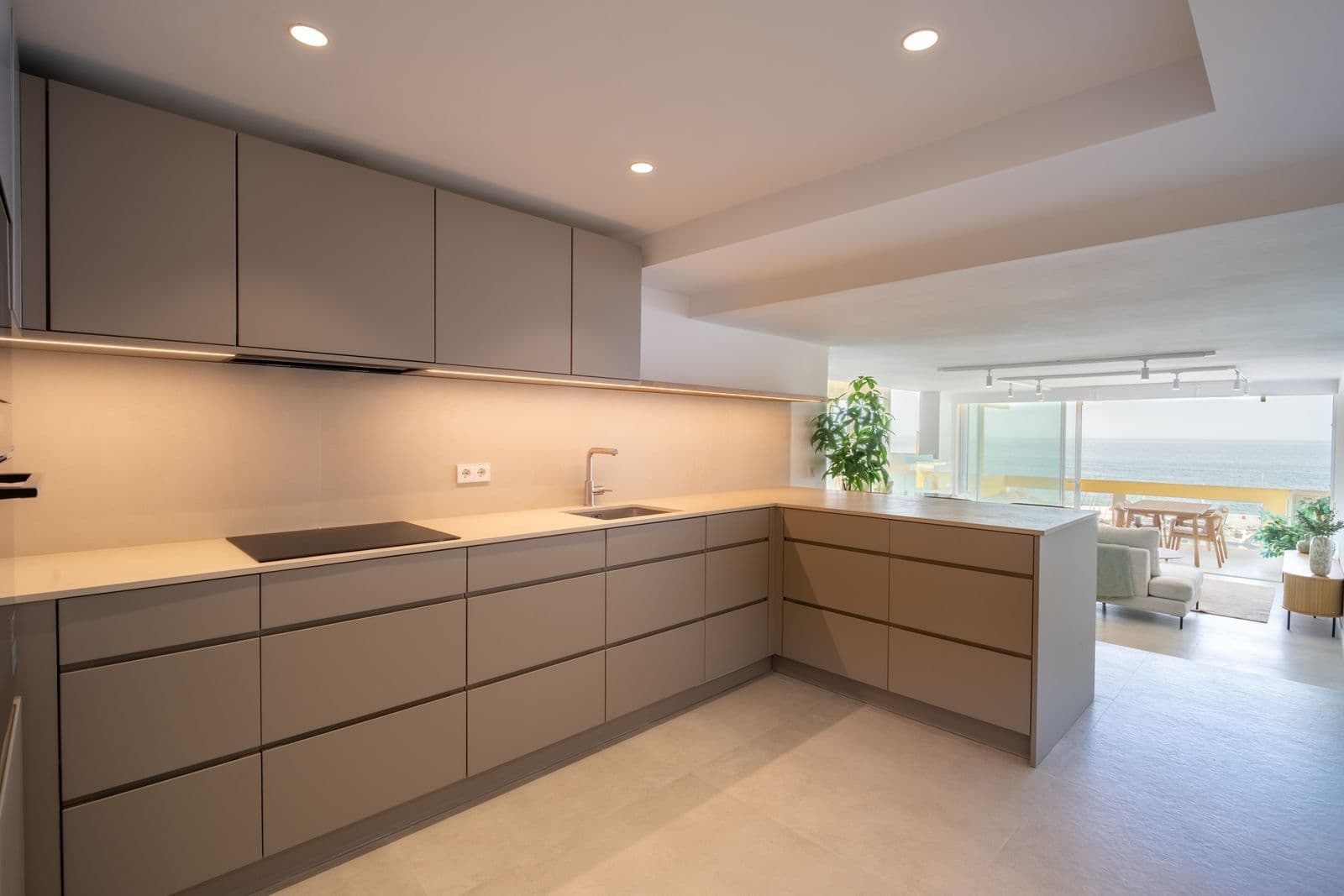 Top Floor Apartment in Marbella, Marbella