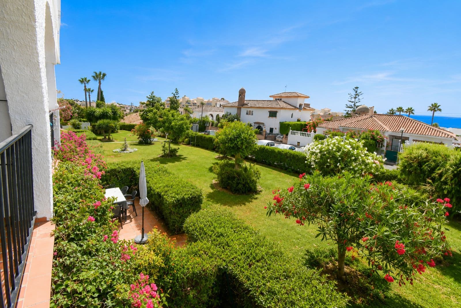 Middle Floor Apartment in El Chaparral, Mijas